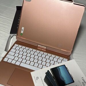 Gold and White Tablet Keyboard with Detachable Design